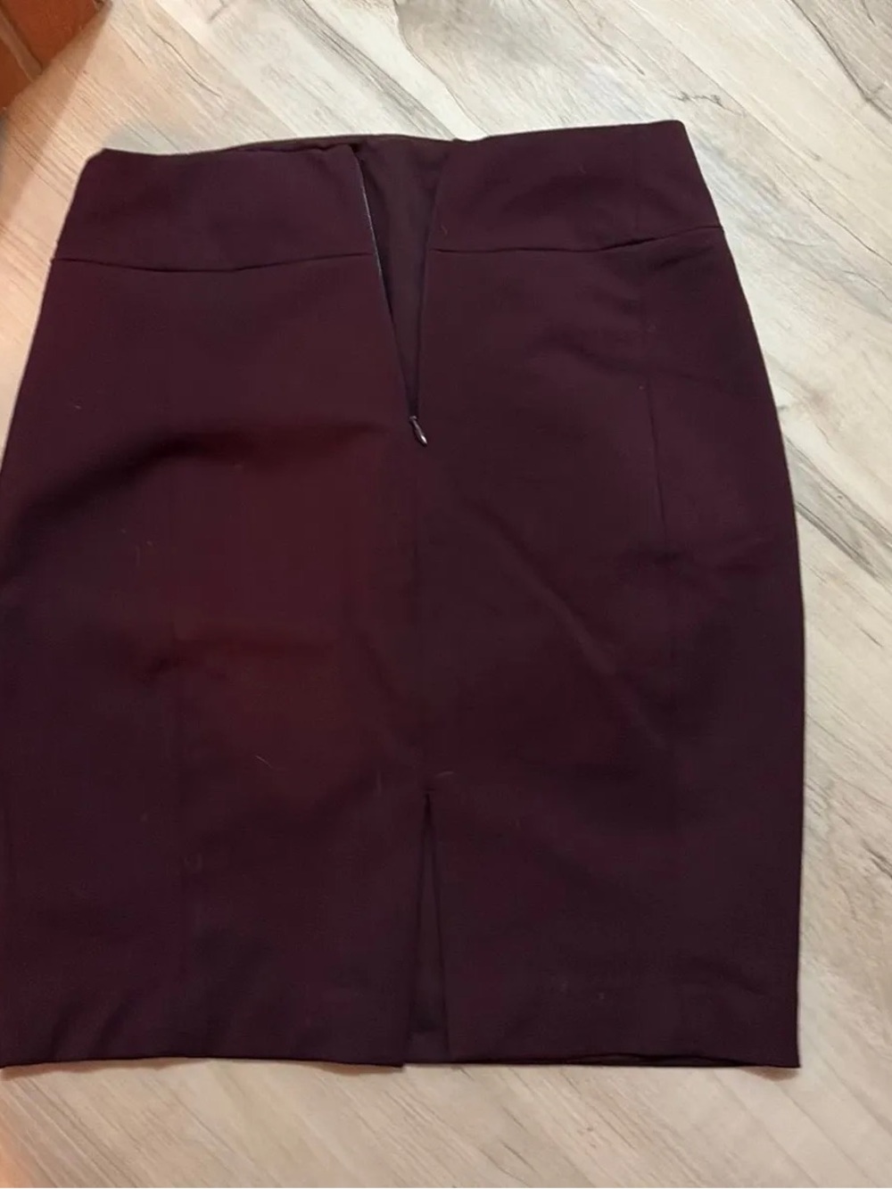 Express Women's Pencil Skirt in Wine